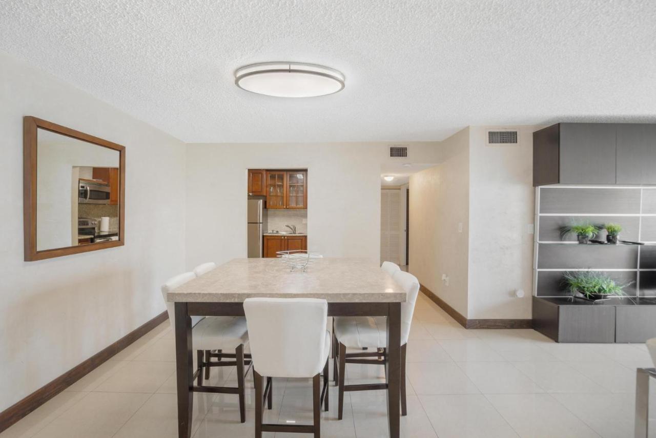 Marbella Towers High Floor Wonderful Apartamento Miami Beach